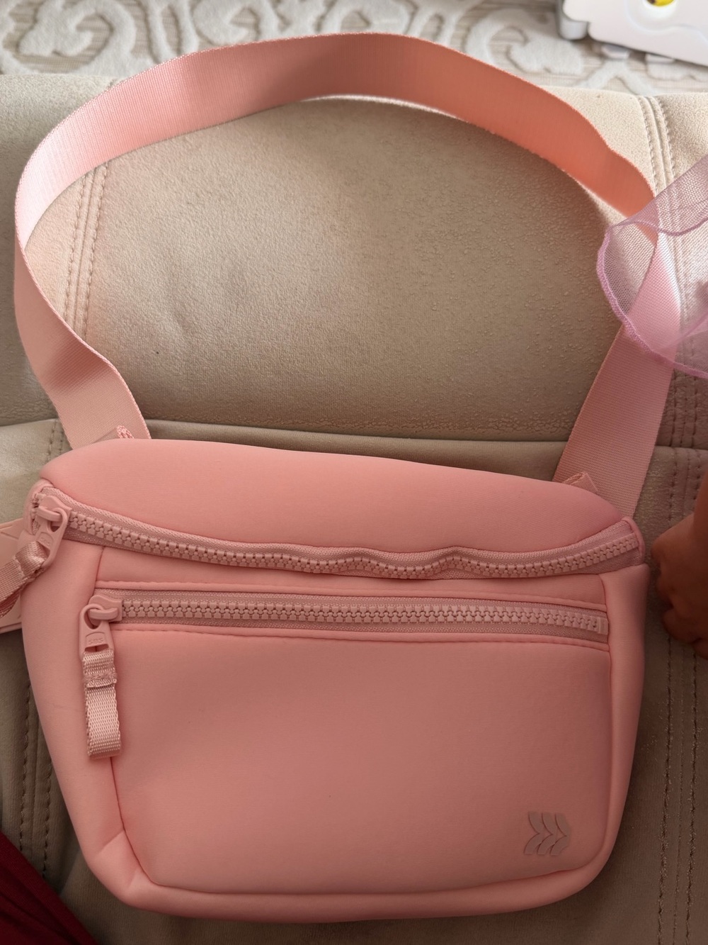 All in motion crossbody bag blush pink